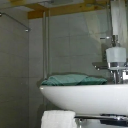 Casa Ual / Capaul * לאקס