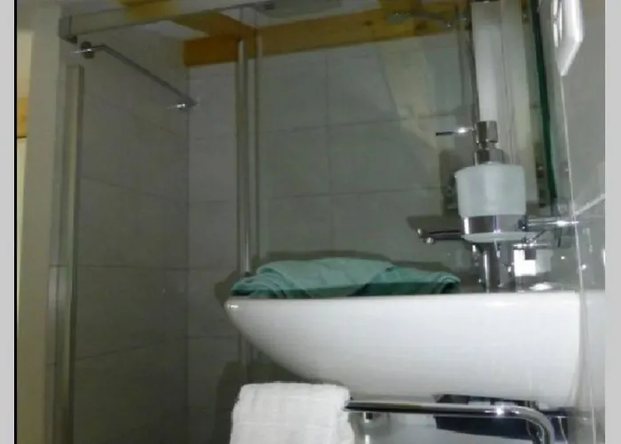 Casa Ual / Capaul * لاكس